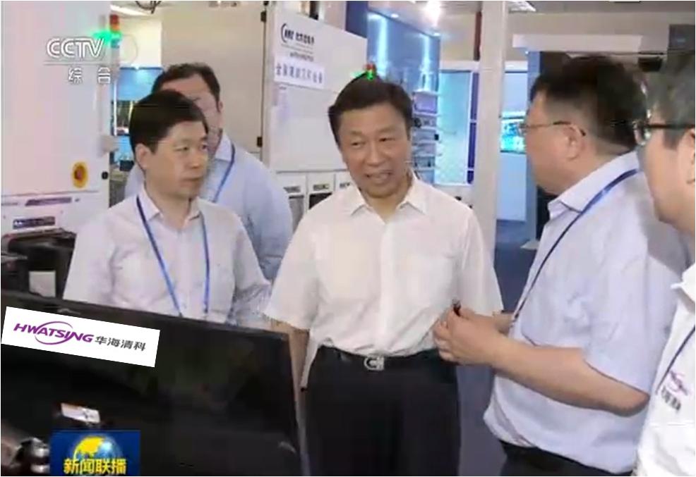 叶甜春总师向国家副主席李源潮先容和记的CMP装备
